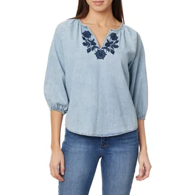 CURVE APPEAL CURVE APPEAL EMBROIDERED DENIM PEASANT TOP