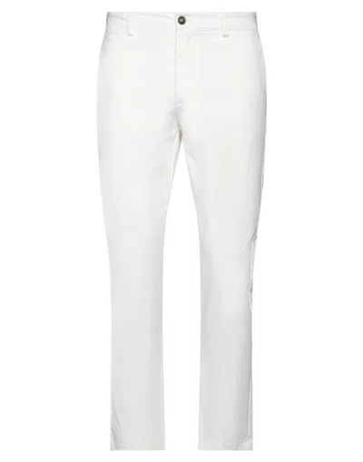 DANIELE ALESSANDRINI HOMME DANIELE ALESSANDRINI HOMME MAN PANTS IVORY SIZE 38 COTTON, ELASTANE