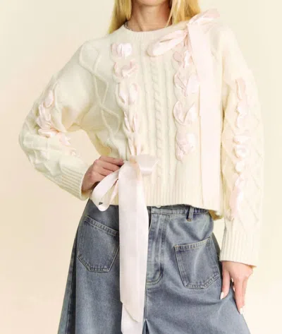 DAVI & DANI CHUNKY CABLE RIBBON TAPE LACE UP PULLOVER SWEATER IN CREAM BEIGE