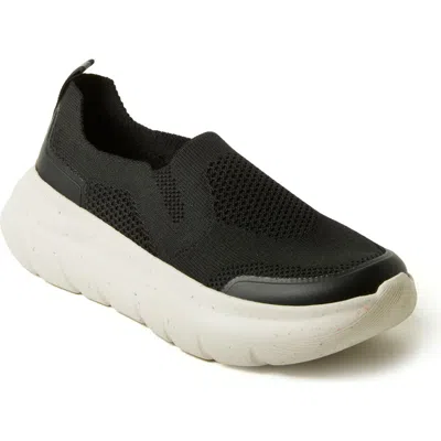 DEARFOAMS DEARFOAMS CRIMSON REGRIND ENERGY RETURN® SLIP-ON SNEAKER