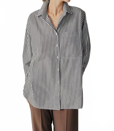 DELUC NYSSA BUTTON DOWN SHIRT IN BLUE MARINE