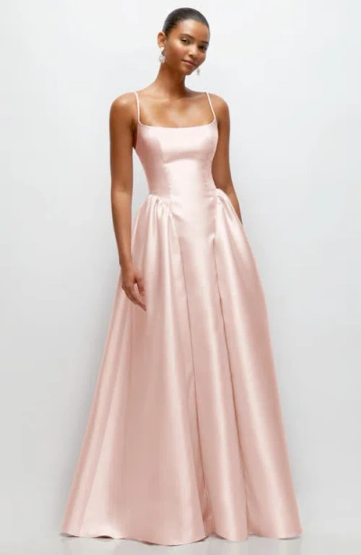 DESSY COLLECTION DESSY COLLECTION SLEEVELESS SATIN GOWN