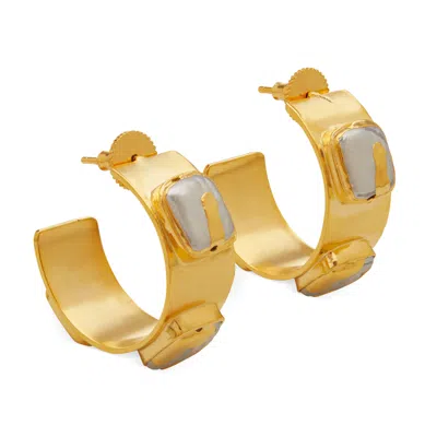 DHWANI BANSAL WOMEN'S GOLD / WHITE GOLD LUNE HOOPS WITH BAROQUE PEARLS