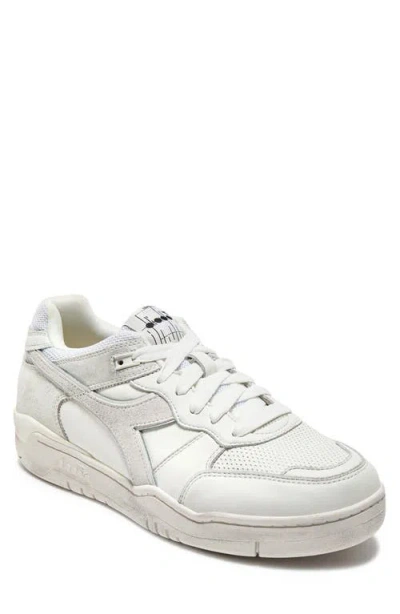 DIADORA DIADORA B560 USED SNEAKER