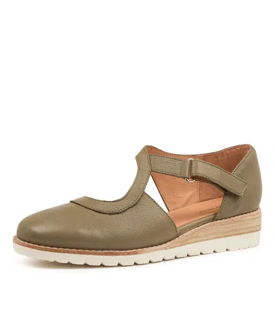 DIANA FERRARI DIANA FERRARI BILLSY DK TAN LEATHER WEDGES WOMENS SHOES CASUAL SHOES HEELED