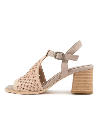 DIANA FERRARI DIANA FERRARI ORTAN BLUSH MISTY LEATHER WOMENS SHOES CASUAL SANDALS HEELED