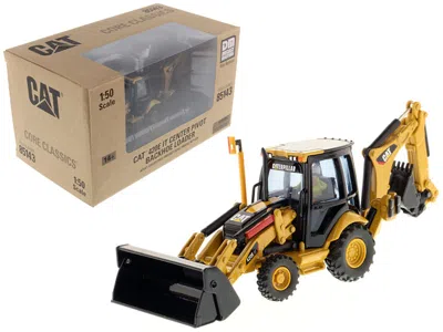 DIECAST MASTERS CAT CATERPILLAR 420E CENTER PIVOT BACKHOE LOADER WITH WORKING TOOLS WITH OPERATOR "CORE CLASSICS SER