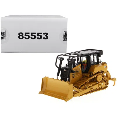 DIECAST MASTERS CAT CATERPILLAR D6 TRACK TYPE TRACTOR DOZER WITH SU BLADE & OPERATOR HIGH LINE SERIES 1-50 DIECAST M