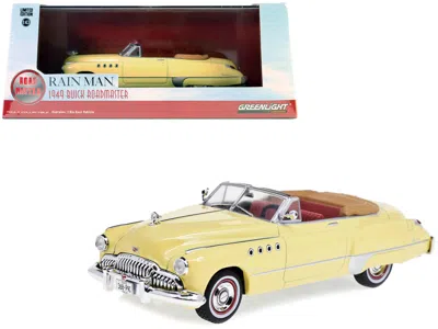 DIECAST MODEL GREENLIGHT CHARLIE BABBITT'S 1949 BUICK ROADMASTER CONVERTIBLE CREAM WITH RED INTERIOR "RAIN MAN" (1988) MOVIE 