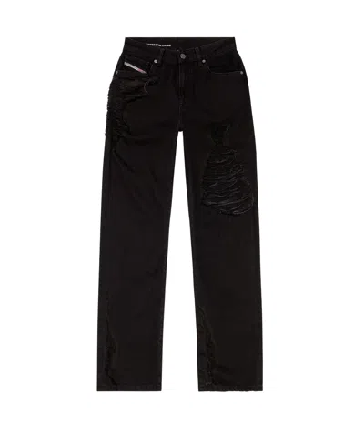 DIESEL STRAIGHT JEANS