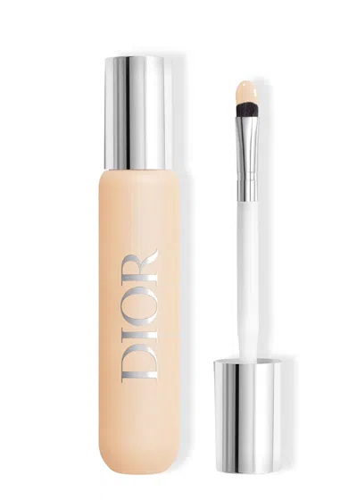 DIOR DIOR BACKSTAGE FACE & BODY FLASH PERFECTOR CONCEALER