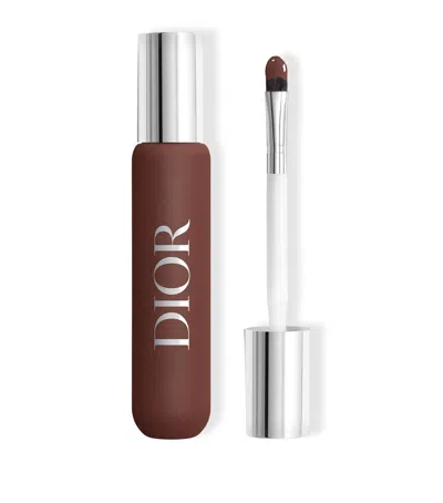 DIOR BACKSTAGE FACE AND BODY FLASH PERFECTOR CONCEALER