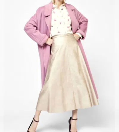 DIXIE FAUX LEATHER MIDI SKIRT IN PLATINO