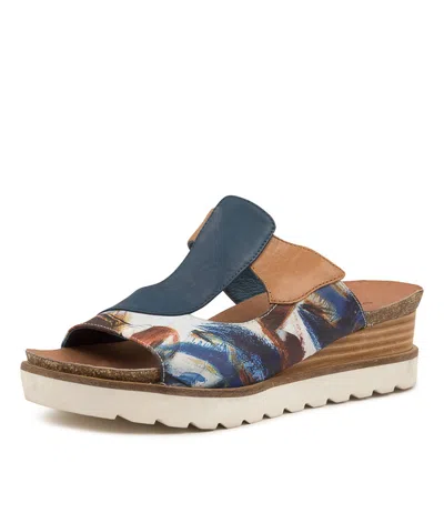 DJANGO & JULIETTE DJANGO & JULIETTE BLAISER INK MULTI WOMENS SHOES CASUAL SANDALS SANDALS FLAT