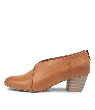 DJANGO & JULIETTE DJANGO & JULIETTE DWAYNER DK TAN LEATHER HEELS WOMENS SHOES CASUAL