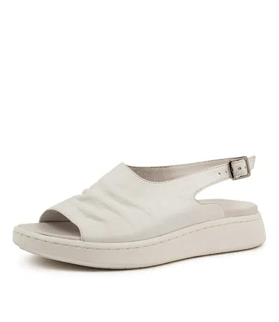 DJANGO & JULIETTE DJANGO & JULIETTE EZIO WHITE WHITE LEATHER WOMENS SHOES CASUAL