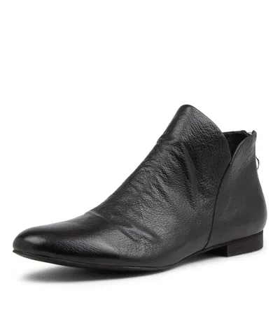 DJANGO & JULIETTE DJANGO & JULIETTE GABINER LRG BLACK LEATHER WOMENS SHOES BOOTS ANKLE