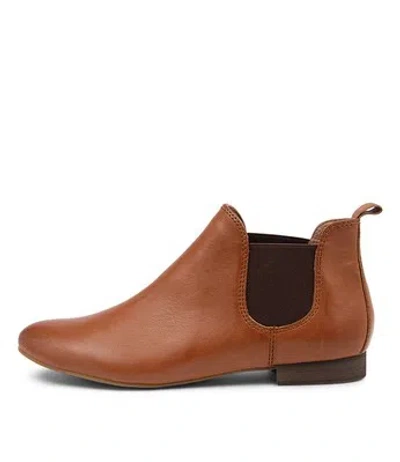 DJANGO & JULIETTE DJANGO & JULIETTE GLENVALE TAN LEATHER ANKLE BOOTS TAN WOMENS SHOES CASUAL