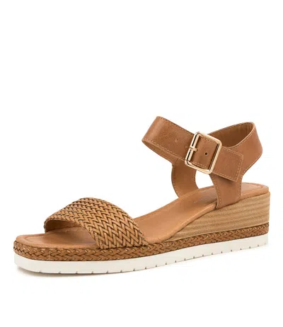 DJANGO & JULIETTE DJANGO & JULIETTE IMARI DJ WOMENS SHOES CASUAL SANDALS HEELED