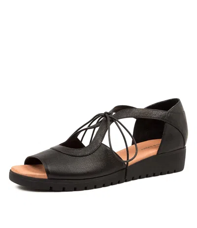 DJANGO & JULIETTE DJANGO & JULIETTE MELBA LRG DK TAN LEATHER WOMENS SHOES CASUAL