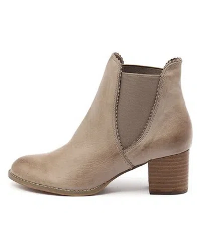 DJANGO & JULIETTE DJANGO & JULIETTE SADORE TAUPE WOMENS SHOES DRESS BOOTS ANKLE