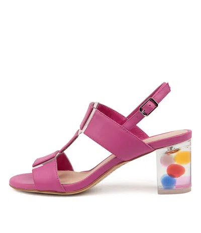 DJANGO & JULIETTE DJANGO & JULIETTE SHEREE FUCHSIA LEATHER WOMENS SHOES DRESS SANDALS HEELED