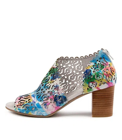 DJANGO & JULIETTE DJANGO & JULIETTE SIENA FUCHSIA LEATHER WOMENS SHOES DRESS