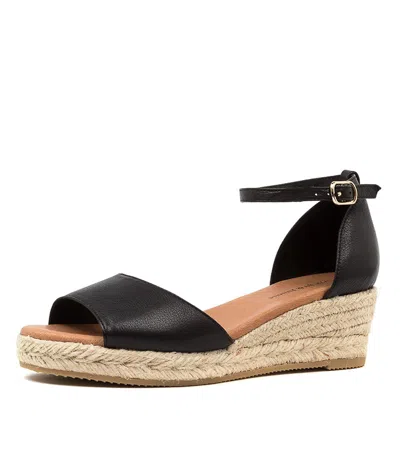 DJANGO & JULIETTE DJANGO & JULIETTE SKIP LRG BLACK LEATHER WOMENS SHOES CASUAL SANDALS HEELED