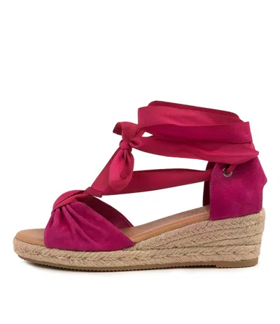 DJANGO & JULIETTE DJANGO & JULIETTE STEELE EMERALD SUEDE WOMENS SHOES CASUAL SANDALS HEELED