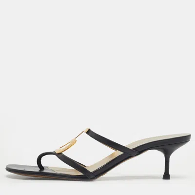 DOLCE & GABBANA BLACK LEATHER LOGO PLAQUE THONG SANDALS SIZE 36