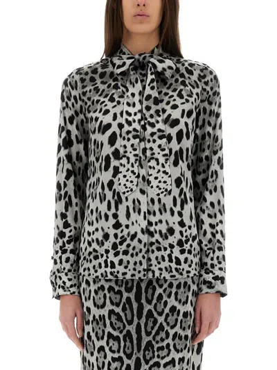 DOLCE & GABBANA DOLCE & GABBANA WOMEN LEOPARD PRINT BOW CHARMEUSE SHIRT