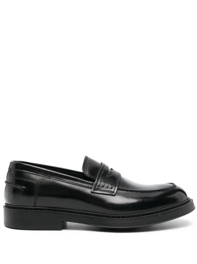 DOUCAL'S ROUND-TOE LEATHER LOAFERS