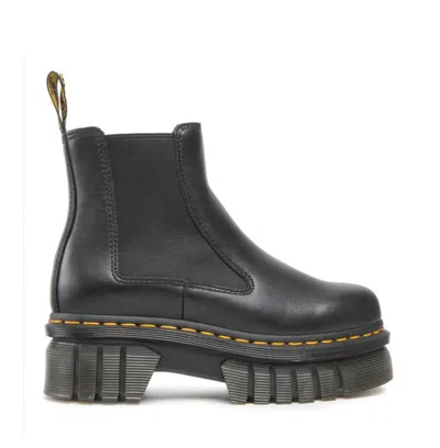 DR. MARTENS' DR. MARTENS BOOTS