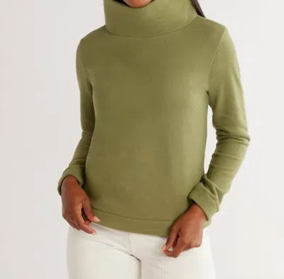DUDLEY STEPHENS COBBLE HILL TURTLENECK VELLO FLEECE TOP IN ARMY GREEN
