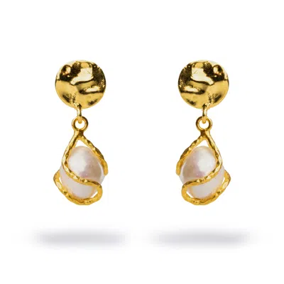 EBRU JEWELRY WOMEN'S GOLD / WHITE CLEOPATRA CRINKLE GOLD STUD PEARL DROP STATEMENT EARRINGS - GOLD