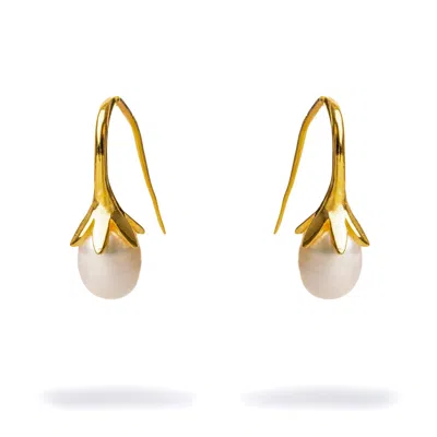 EBRU JEWELRY WOMEN'S GOLD / WHITE DAINTY GOLD VERMEIL & PEARL DESIGN STATEMENT EARRINGS - WHITE