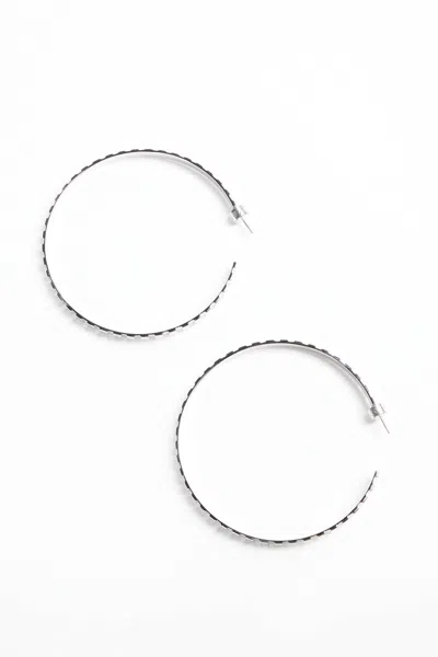 EKLEXIC RECTANGLE STEP PATTERN HOOPS IN SILVER