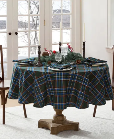 ELRENE STOWE TARTAN HOLIDAY PLAID OVAL TABLECLOTH, 84"X 60"