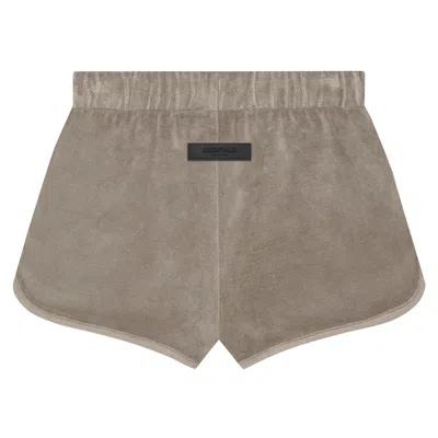 ESSENTIALS FEAR OF GOD ESSENTIALS BEACH SHORT 'DESERT TAUPE'