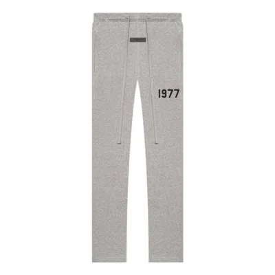 ESSENTIALS Fear of God Essentials SS22 Relaxed Sweatpants Dark Oatmeal 1977