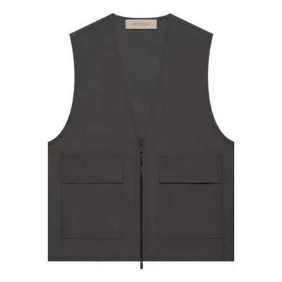 ESSENTIALS Fear of God Essentials SS22 Work Vest 'Iron'