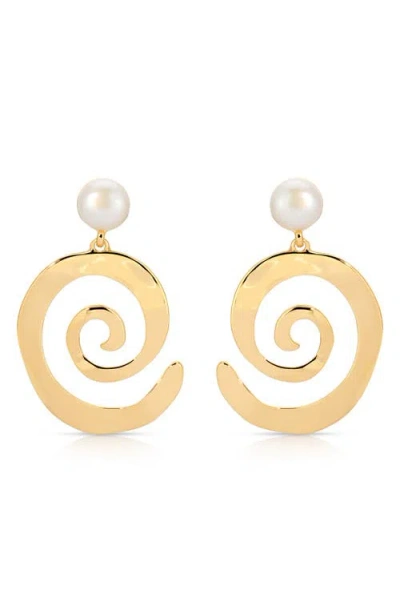 ETTIKA ETTIKA AURA SWIRL FRESHWATER PEARL DROP EARRINGS