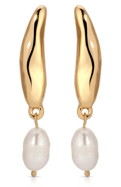 ETTIKA ETTIKA LIQUID ELEGANCE PEARL DROP EARRINGS