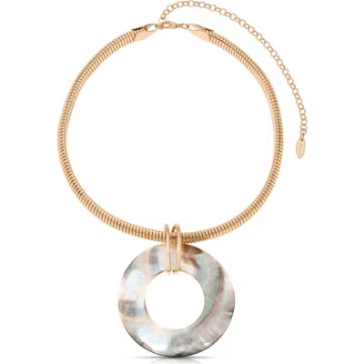 ETTIKA ETTIKA SHELL DISC PENDANT NECKLACE