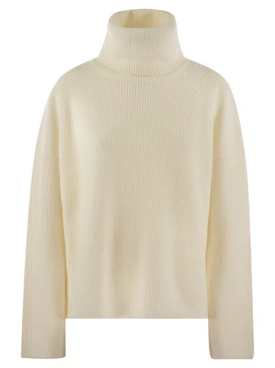 FABIANA FILIPPI FABIANA FILIPPI BOXY TURTLENECK SWEATER