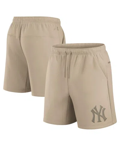FANATICS SIGNATURE MEN'S AND WOMEN'S KHAKI NEW YORK YANKEES ELEMENTS SUPER SOFT FLEECE SHORTS