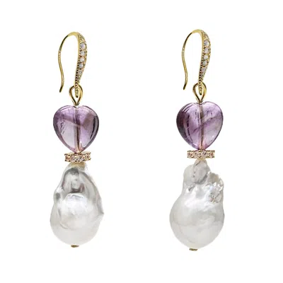 FARRA WOMEN'S WHITE BAROQUE PEARLS WITH HEART AMETHYST EARRINGS