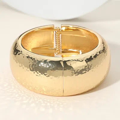 FASHNZFAB CHUNKY HAMMERED METAL HINGED BANGLE BRACELET