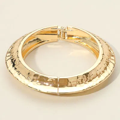 FASHNZFAB HAMMERED METAL HINGED BANGLE BRACELET