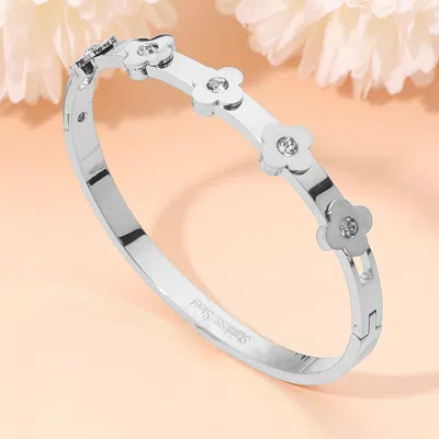 FASHNZFAB STAINLESS STEEL STONE ACCENT QUATREFOIL MOTIF HINGED BANGLE BRACELET